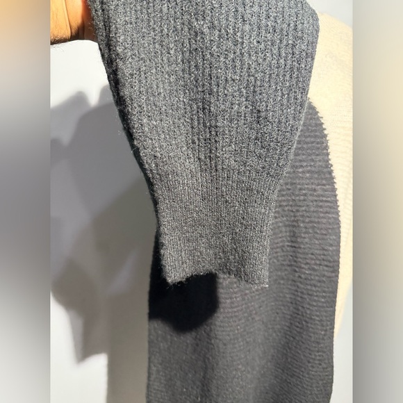 Blu Pepper Two-Tone Sweater in Black and Cream - Picture 8 of 12